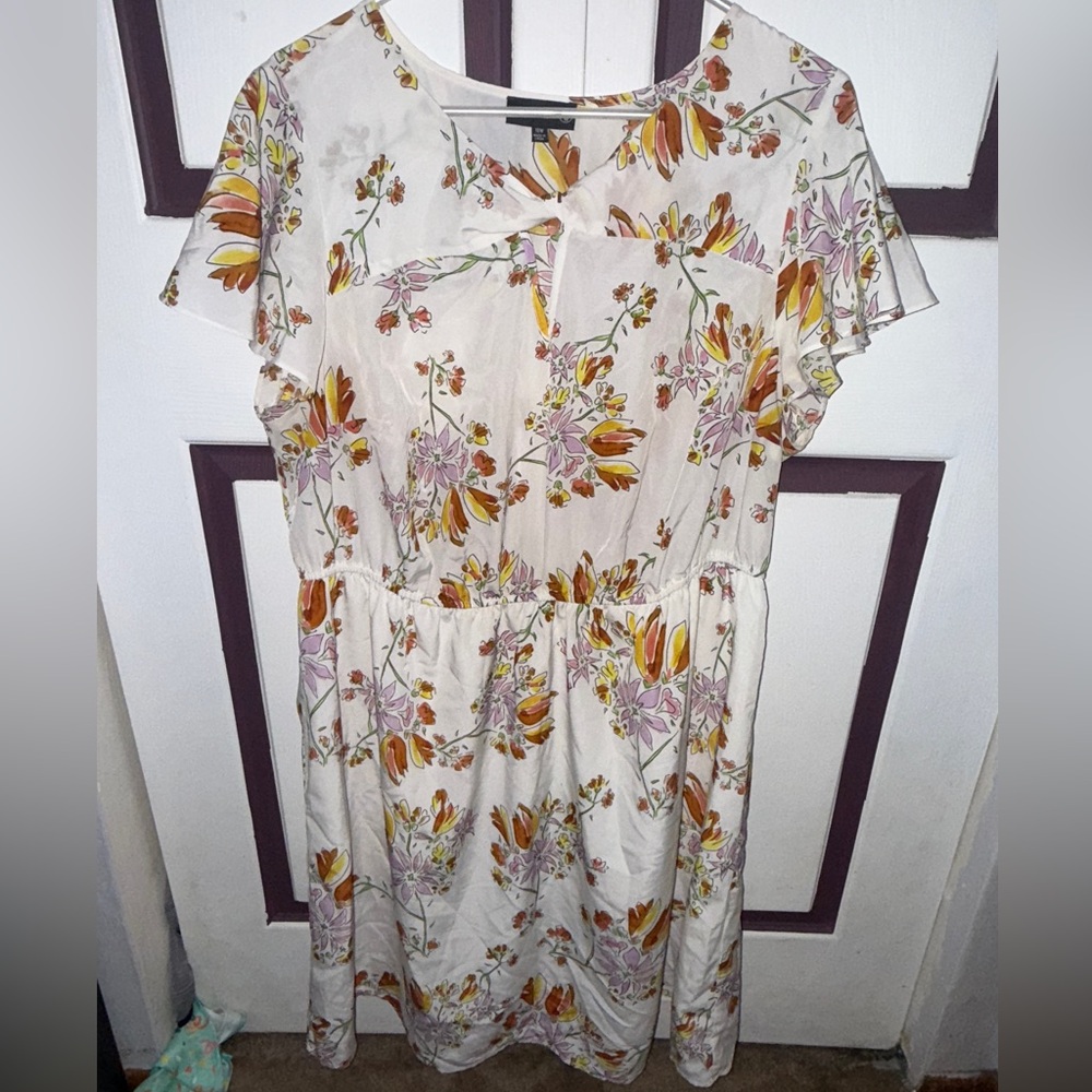 Chic Floral Midi Dress in Orange and Purple